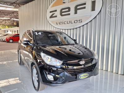 HYUNDAI - IX35 2.0 MPI 4X2 16V FLEX 4P AUTOMÁTICO - 2013/2014 - PRETA - R$ 72.900,00