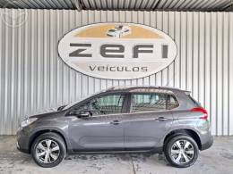 PEUGEOT - 2008 1.6 16V FLEX GRIFFE 4P AUTOMÁTICO - 2017/2018 - CINZA - R$ 68.900,00