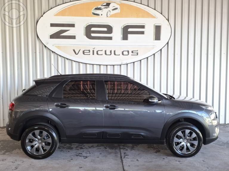 CITROËN - C4 CACTUS 1.6 VTI FEEL BUS FLEX 4P AUTOMATICO - 2019/2020 - CINZA - R$ 73.900,00