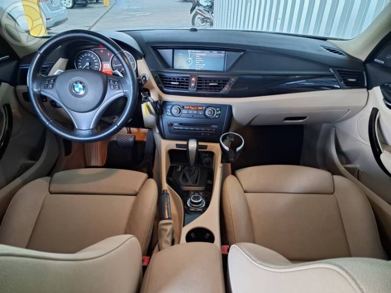 BMW - X1 3.0 28I 4X4 24V 4P AUTOMÁTICO - 2012/2012 - BRANCA - R$ 78.900,00