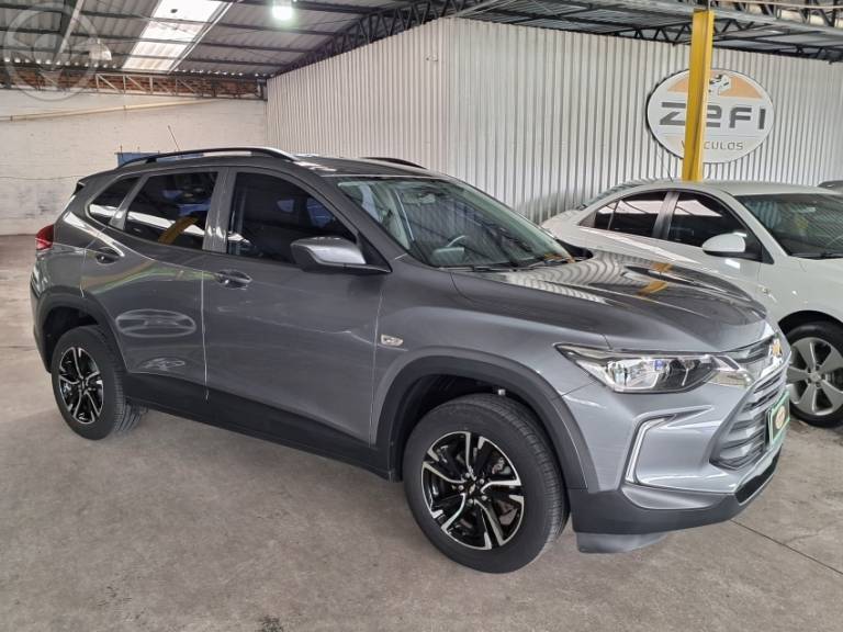 CHEVROLET - TRACKER 1.0 12V LT TURBO FLEX 4P AUTOMÁTICO - 2020/2021 - CINZA - R$ 99.900,00