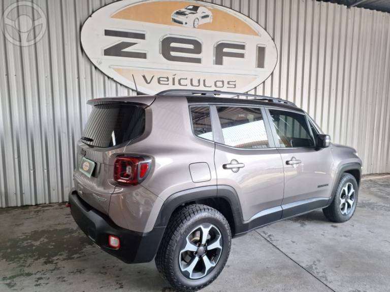 JEEP - RENEGADE 2.0 16V TURBO DIESEL TRAILHAWK 4P 4X4 AUTOMÁTICO - 2020/2020 - CINZA - R$ 111.900,00