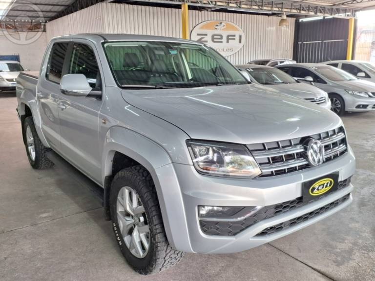 VOLKSWAGEN - AMAROK 2.0 HIGHLINE 4X4 CD 16V TURBO INTERCOOLER DIESEL 4P AUTOMÁTICO - 2018/2018 - PRATA - R$ 138.900,00