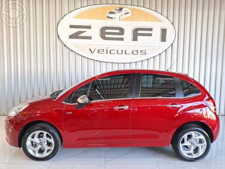 CITROËN - C3 1.6 EXCLUSIVE 16V FLEX 4P AUTOMÁTICO - 2015/2016 - VERMELHA - R$ 49.900,00