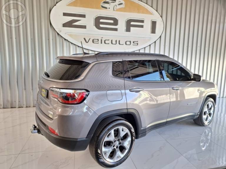 JEEP - COMPASS 2.0 16V FLEX LONGITUDE AUTOMÁTICO - 2019/2020 - CINZA - R$ 101.500,00