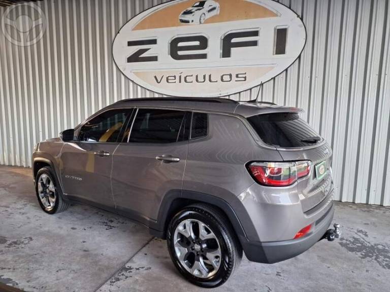 JEEP - COMPASS 2.0 16V FLEX LONGITUDE AUTOMÁTICO - 2019/2020 - CINZA - R$ 106.900,00
