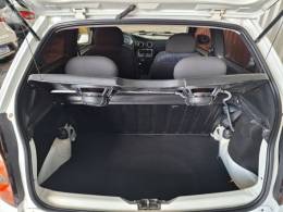 CHEVROLET - CELTA 1.0 MPFI VHC SUPER 8V 2P MANUAL - 2003/2004 - BRANCA - R$ 16.500,00