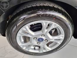 FORD - FIESTA 1.6 SE HATCH 16V FLEX 4P MANUAL - 2015/2016 - PRETA - R$ 49.900,00