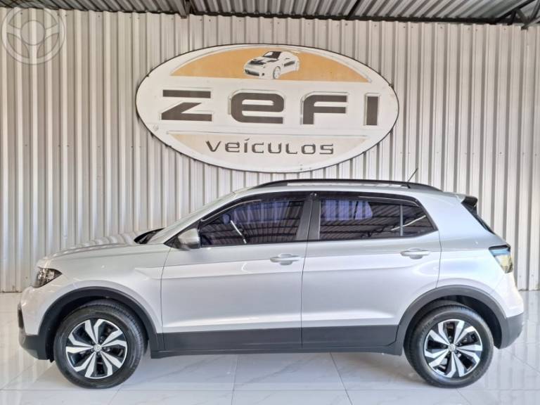VOLKSWAGEN - T-CROSS 1.0 TSI 200 SENSE AUTOMÁTICO - 2022/2023 - PRATA - R$ 97.900,00
