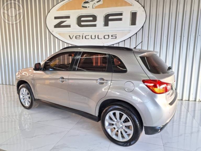 MITSUBISHI - ASX 2.0 4X2 16V 4P MANUAL - 2013/2014 - PRATA - R$ 69.900,00