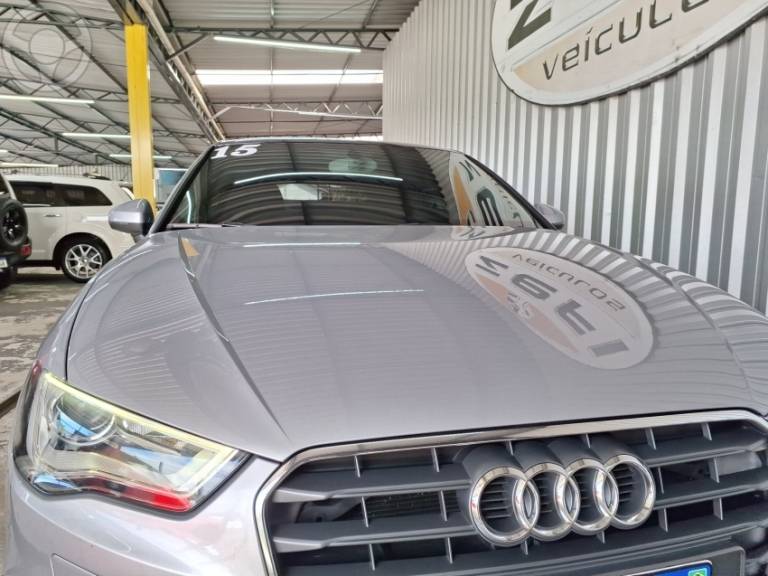 AUDI - A3 1.8 TFSI SPORTBACK 16V 4P AUTOMÁTICO - 2014/2015 - PRATA - R$ 92.900,00