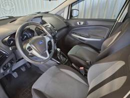 FORD - ECOSPORT 1.6 FREESTYLE 16V FLEX 4P MANUAL - 2014/2015 - BRANCA - R$ 58.000,00