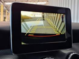 MERCEDES-BENZ - GLA 200 1.6 CGI STYLE 16V TURBO FLEX 4P AUTOMÁTICO - 2016/2016 - BRANCA - R$ 101.900,00