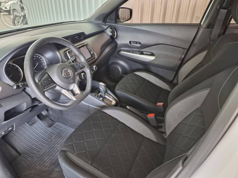 NISSAN - KICKS 1.6 16V FLEX SV 4P XTRONIC - 2021/2021 - BRANCA - R$ 89.900,00