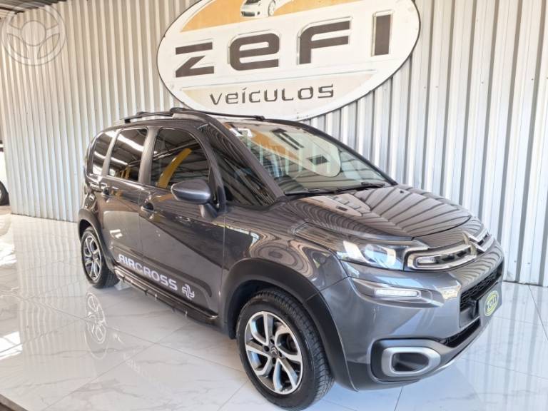 CITROËN - AIRCROSS 1.5 SALOMON 8V FLEX 4P MANUAL - 2017/2017 - CINZA - R$ 52.900,00