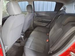 CHEVROLET - SONIC 1.6 LT 16V FLEX 4P MANUAL - 2012/2013 - VERMELHA - R$ 38.500,00