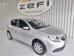 RENAULT - SANDERO 1.6 EXPRESSION 8V FLEX 4P MANUAL - 2015/2015 - PRATA - R$ 38.900,00
