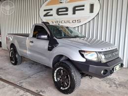 FORD - RANGER 3.2 XLS 4X4 CS 20V DIESEL 2P MANUAL - 2013/2014 - PRATA - R$ 115.900,00