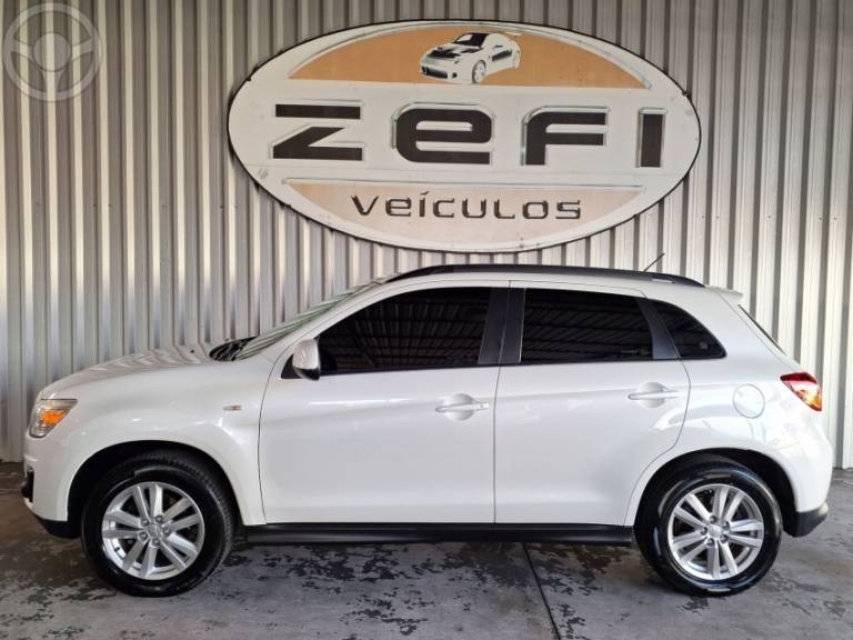 MITSUBISHI - ASX 2.0 4X2 16V 4P AUTOMÁTICO - 2013/2013 - BRANCA - R$ 64.900,00