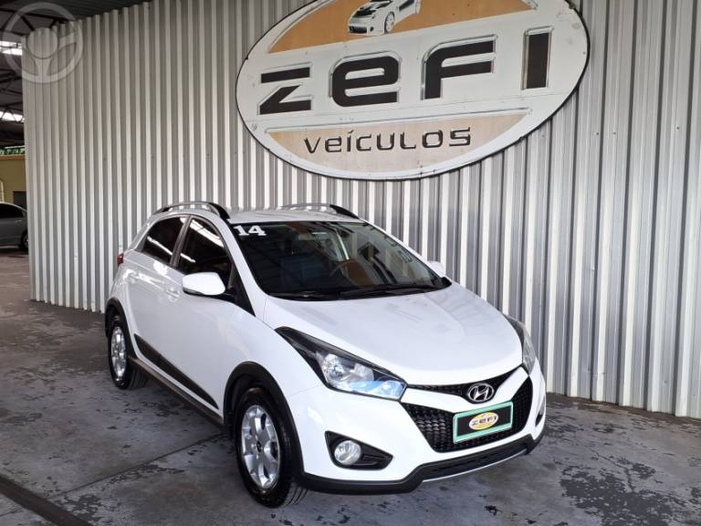 HYUNDAI - HB20X 1.6 16V STYLE FLEX 4P MANUAL - 2013/2014 - BRANCA - R$ 52.800,00