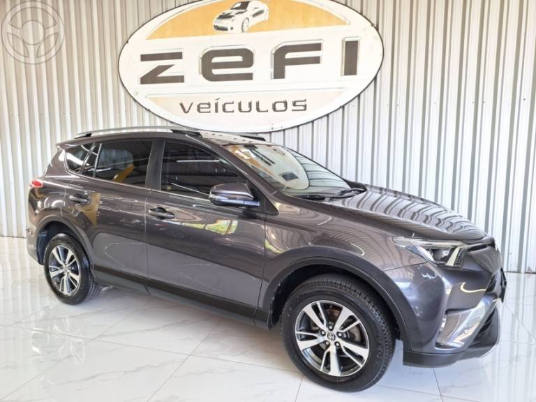 TOYOTA - RAV4 2.0 TOP 4X2 16V 4P AUTOMÁTICO - 2017/2017 - CINZA - R$ 114.900,00