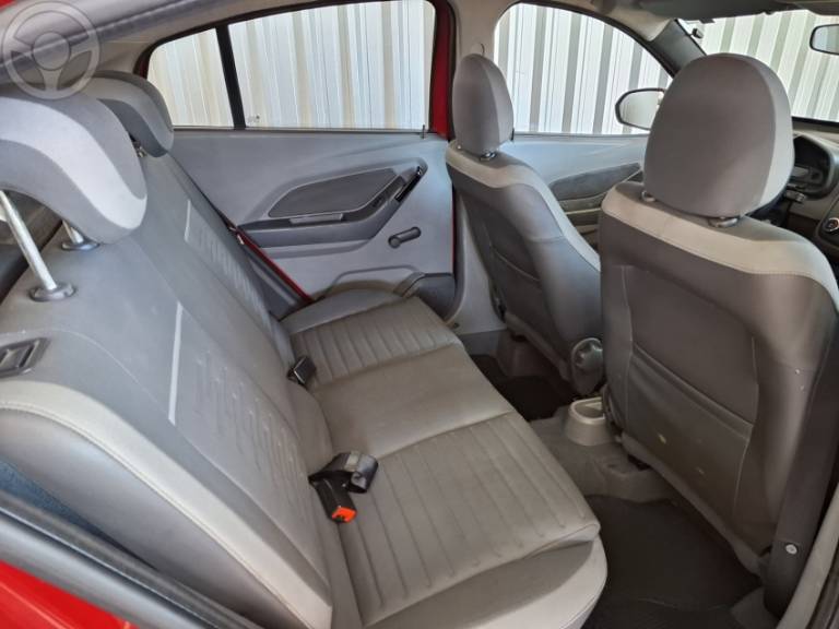 CHEVROLET - AGILE 1.4 MPFI LT 8V FLEX 4P MANUAL - 2011/2011 - VERMELHA - R$ 28.500,00