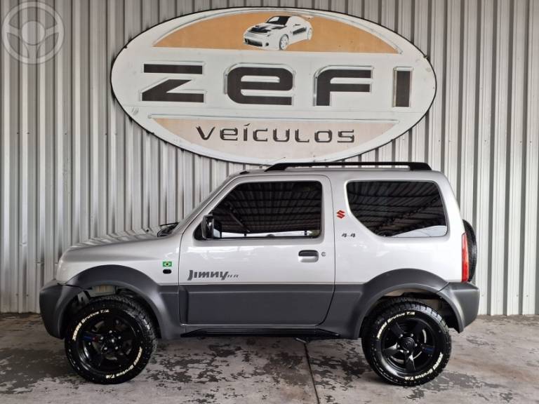 SUZUKI - JIMNY 1.3 4ALL 4X4 16V 2P MANUAL - 2010/2011 - PRATA - R$ 61.500,00