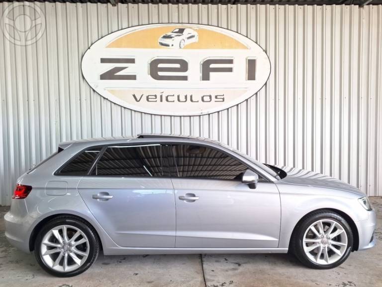 AUDI - A3 1.8 TFSI SPORTBACK 16V 4P AUTOMÁTICO - 2014/2015 - PRATA - R$ 92.900,00