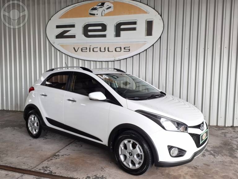 HYUNDAI - HB20X 1.6 16V PREMIUM FLEX 4P AUTOMÁTICO - 2014/2014 - BRANCA - R$ 57.500,00