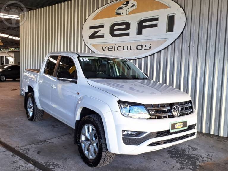 VOLKSWAGEN - AMAROK 3.0 V6 TDI HIGHLINE CD DIESEL 4MOTION AUTOMÁTICO - 2018/2018 - BRANCA - R$ 159.900,00