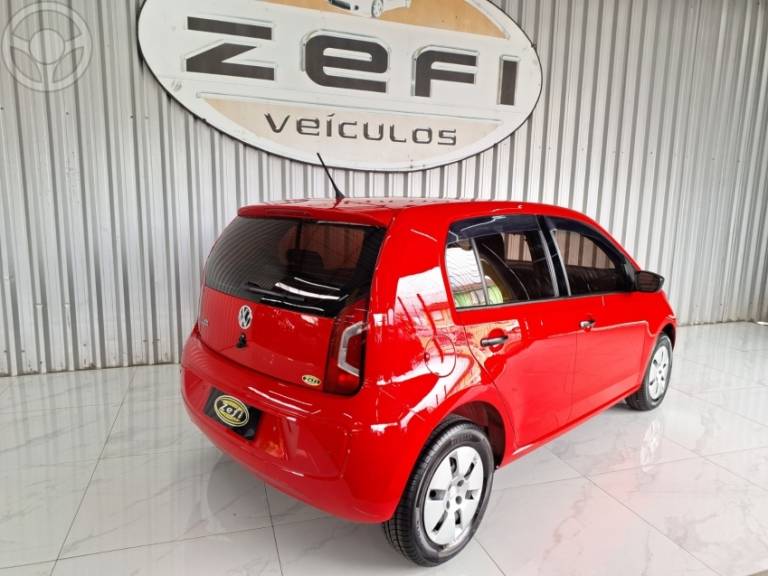 VOLKSWAGEN - UP 1.0 MPI TAKE UP 12V FLEX 4P MANUAL - 2016/2017 - VERMELHA - R$ 45.900,00