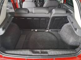 FIAT - PUNTO 1.6 ESSENCE 16V FLEX 4P MANUAL - 2012/2013 - VERMELHA - R$ 39.900,00