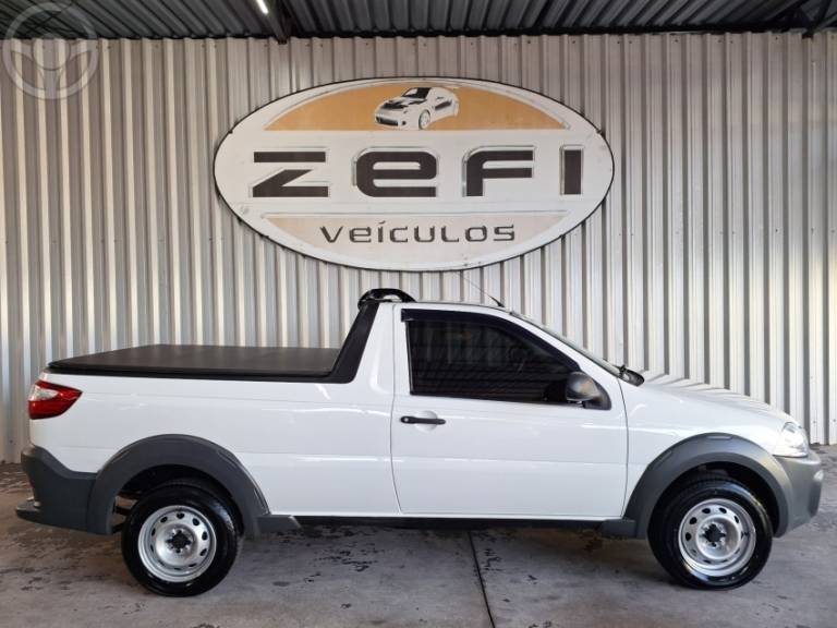 FIAT - STRADA 1.4 MPI WORKING CS 8V FLEX 2P MANUAL - 2014/2015 - BRANCA - R$ 49.900,00