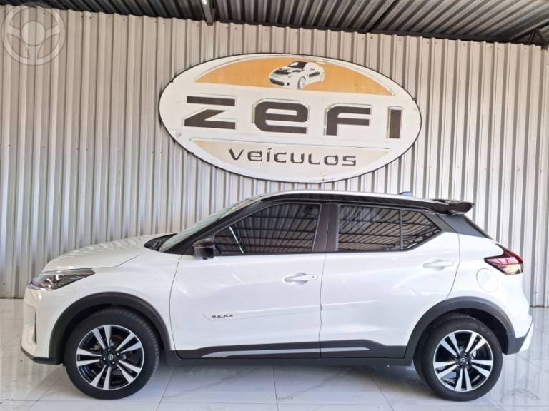 NISSAN - KICKS 1.6 EXCLUSIVE 16V FLEX 4P AUTOMÁTICO - 2023/2023 - BRANCA - R$ 114.900,00