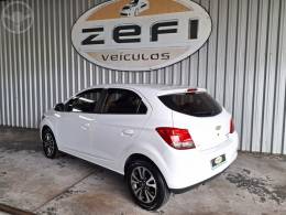 CHEVROLET - ONIX 1.4 MPFI LTZ 8V FLEX 4P MANUAL - 2016/2016 - BRANCA - R$ 55.900,00