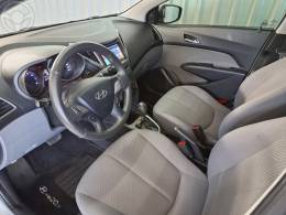 HYUNDAI - HB20S 1.6 COMFORT PLUS 16V FLEX 4P AUTOMÁTICO - 2015/2015 - PRATA - R$ 54.900,00