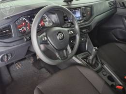 VOLKSWAGEN - POLO 1.0MPI TOTAL FLEX MANUAL - 2020/2021 - BRANCA - R$ 71.800,00