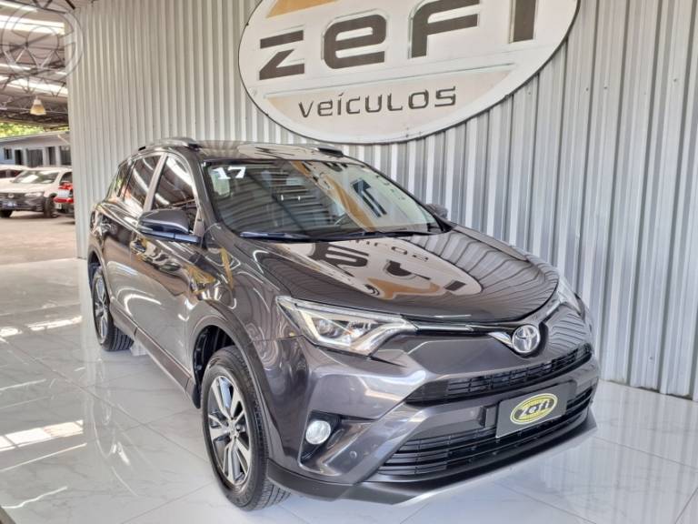 TOYOTA - RAV4 2.0 TOP 4X2 16V 4P AUTOMÁTICO - 2017/2017 - CINZA - R$ 114.900,00