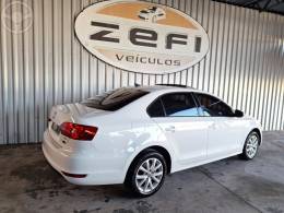 VOLKSWAGEN - JETTA 2.0 COMFORTLINE FLEX 4P TIPTRONIC - 2012/2013 - BRANCA - R$ 66.900,00