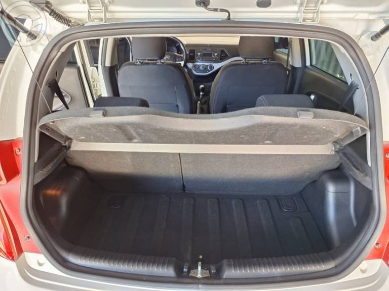KIA MOTORS - PICANTO 1.0 EX 12V FLEX 4P MANUAL - 2015/2016 - BRANCA - R$ 44.900,00