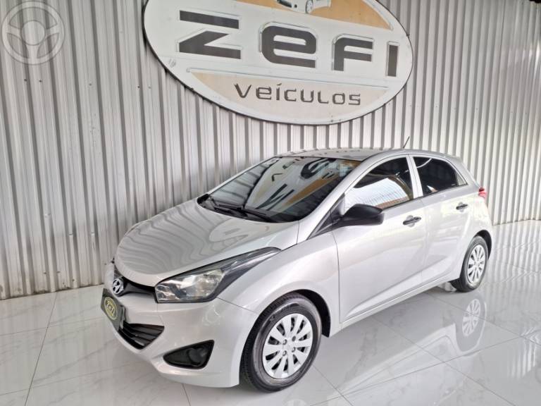 HYUNDAI - HB20 1.0 COMFORT 12V FLEX 4P MANUAL - 2013/2013 - PRATA - R$ 39.999,00