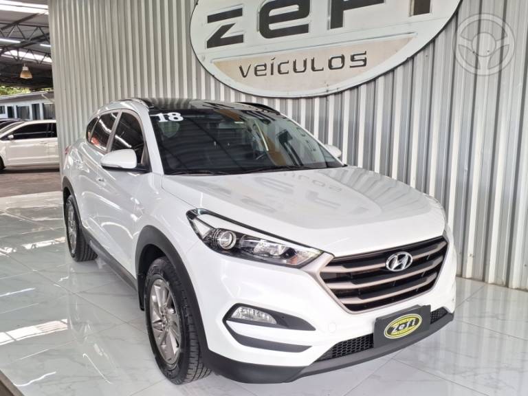 HYUNDAI - TUCSON 1.6 16V T-GDI GLS ECOSHIFT - 2017/2018 - BRANCA - R$ 99.900,00