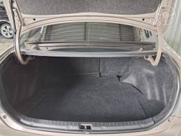 TOYOTA - COROLLA 1.8 SE-G 16V FLEX 4P AUTOMÁTICO - 2008/2009 - BEGE - R$ 58.900,00