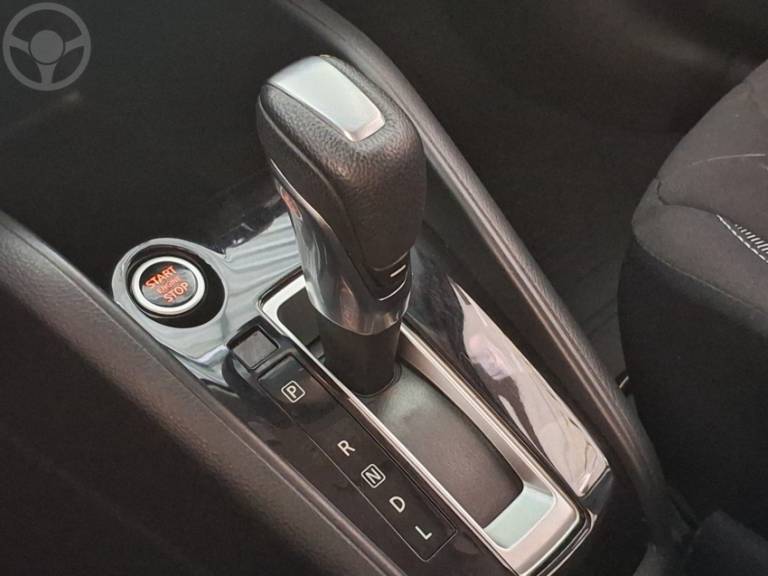 NISSAN - KICKS 1.6 16V FLEX SV 4P XTRONIC - 2021/2021 - BRANCA - R$ 89.900,00