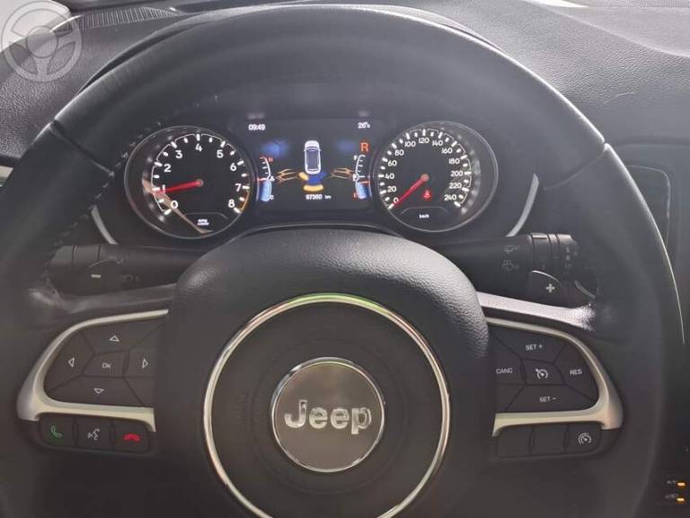 JEEP - COMPASS 2.0 16V FLEX LONGITUDE AUTOMÁTICO - 2019/2020 - CINZA - R$ 106.900,00