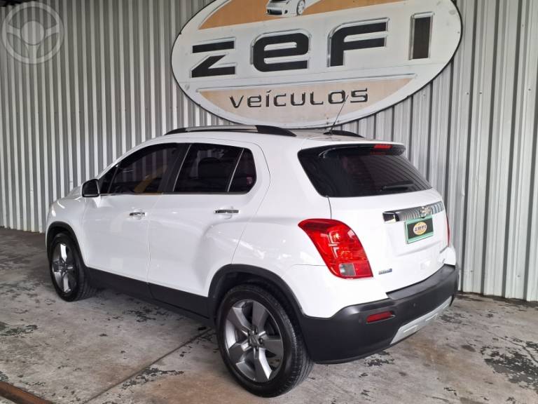 CHEVROLET - TRACKER 1.8 MPFI LTZ 4X2 16V FLEX 4P AUTOMÁTICO - 2014/2014 - BRANCA - R$ 68.500,00