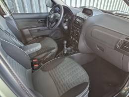 FIAT - PALIO 1.8 MPI ADVENTURE WEEKEND 16V FLEX 4P MANUAL - 2014/2015 - VERDE - R$ 49.900,00