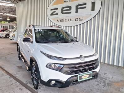 FIAT - TORO 2.0 16V ULTRA 4X4 AT9 DIESEL 4P AUTOMÁTICO - 2019/2020 - BRANCA - R$ 124.900,00
