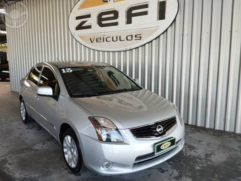 NISSAN - SENTRA 2.0 16V FLEX 4P MANUAL - 2012/2013 - PRATA - R$ 37.900,00