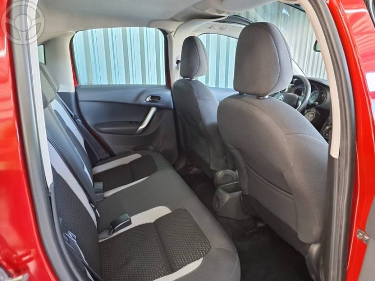 CITROËN - C3 1.6 EXCLUSIVE 16V FLEX 4P AUTOMÁTICO - 2015/2016 - VERMELHA - R$ 49.900,00